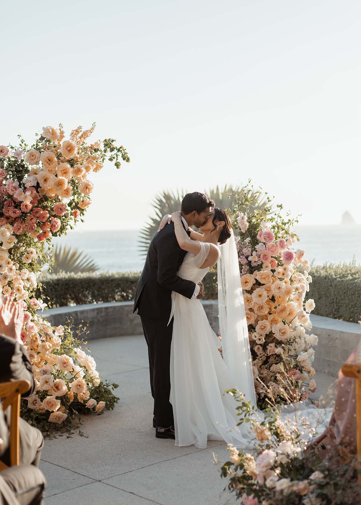 Cabo’s Exquisite Floral Designers for Weddings